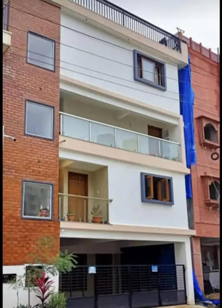 Ashraya Hostel Бангалор Екстериор снимка
